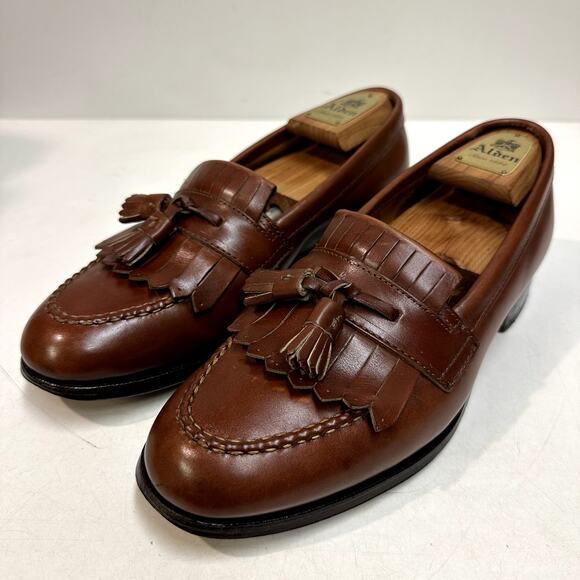 VERY GOOD Alden 710 Brown Calfskin Tassel Loafer Kiltie Made in USA 8.5 Wide C/E - Picture 1 of 14